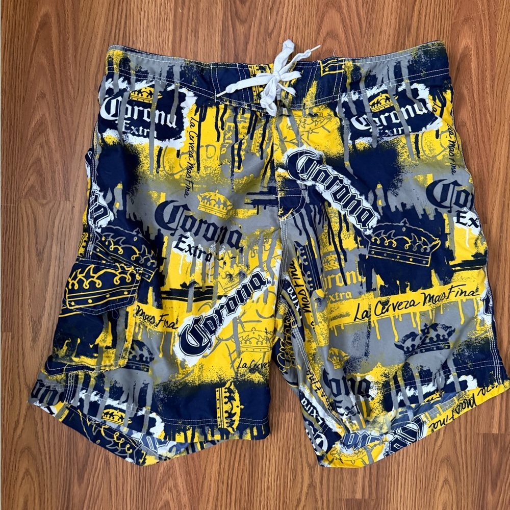 Corona Extra men's board shorts swim trunks  size large.